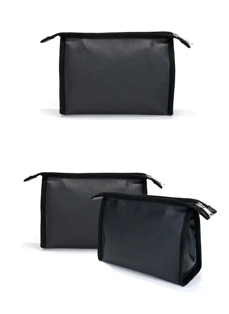 custom-black-zippered-cosmetic-bag (2)